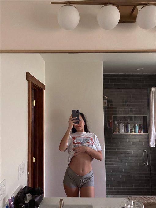 Yoo I’m Down for Meet & Fuck😻,LOOKING FOR A NICE COCK TO ****SERVICE😈& Deep Throat❤️text My Number: 👅only if you need my serV - Image 2